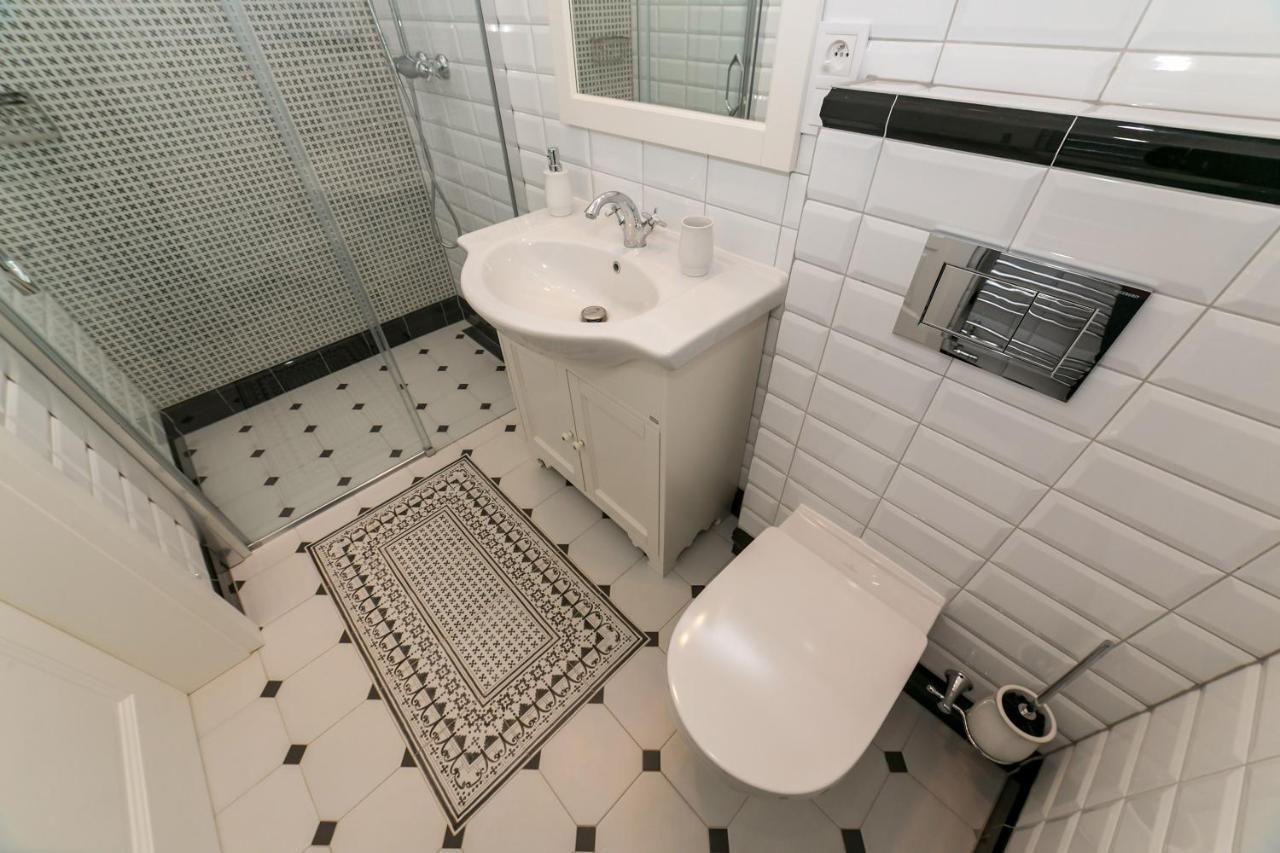 New Studio 3 - Self Check In, Parking Possible, Weekend Free Parking Братислава Экстерьер фото